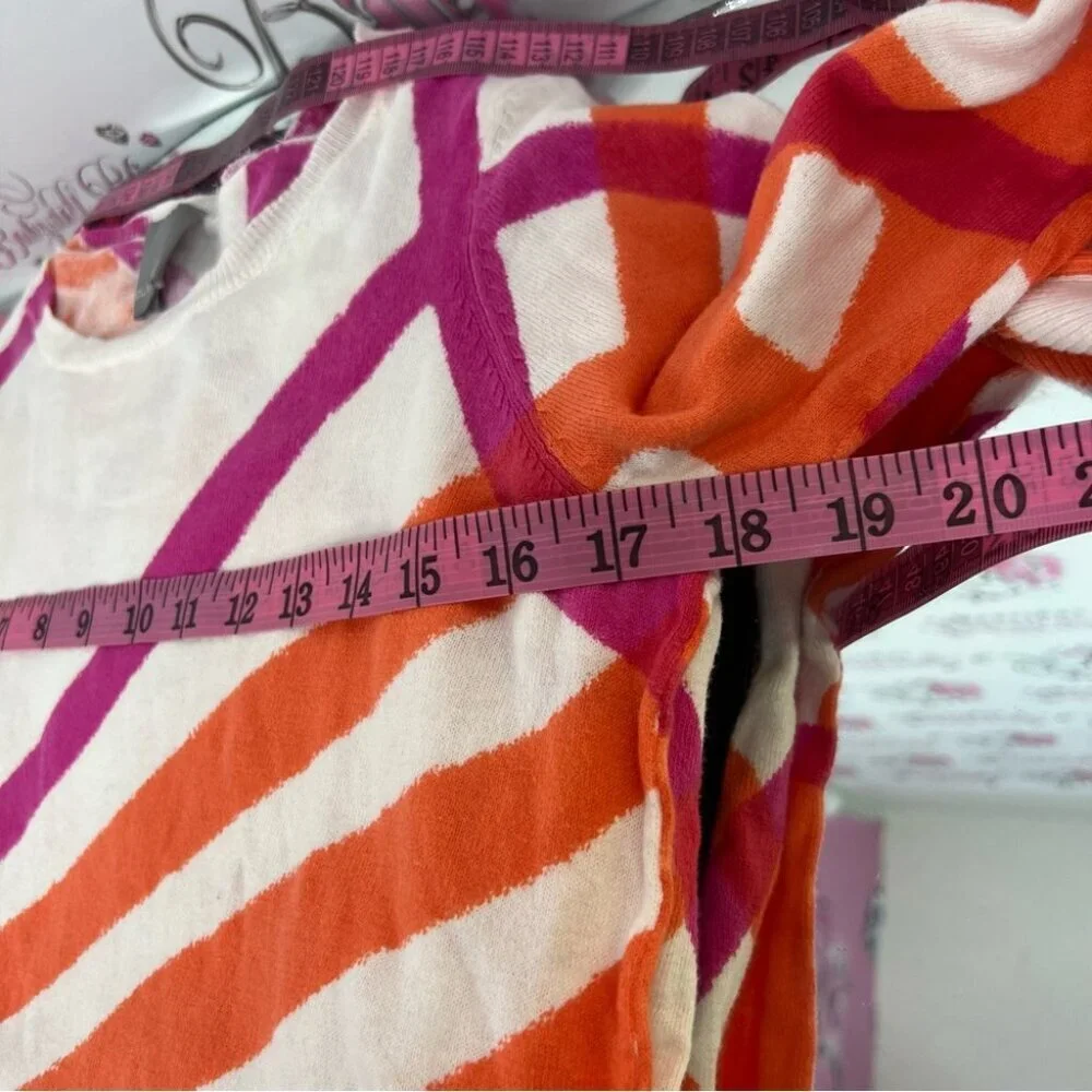 Evolution by Cyrus top long sleeve plaid pink orange white Vibrant Geometric Top